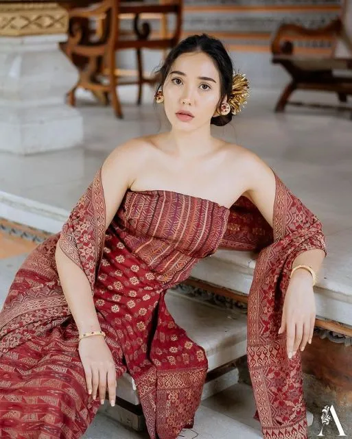 Mengenal Sosok Laksmi Shari De Neefe Suardana, Pemenang Puteri Indonesia 2022 Asal Bali 4 Puteri Indonesia 2022
