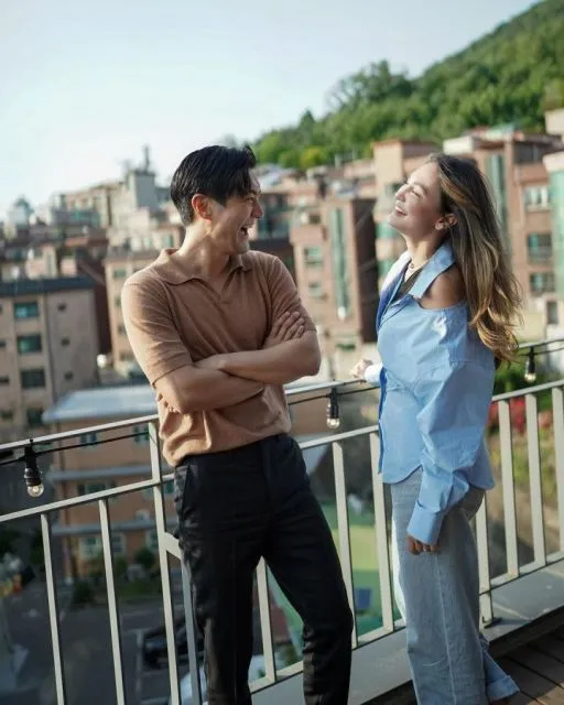 Luna Maya Ketemu Choi Siwon di Korea, Warganet Doakan Semoga Berjodoh 3