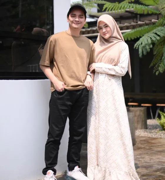 Henny Rahman Umumkan Kehamilan, Begini Doa Manis Alvin Faiz untuk Sang Istri 4