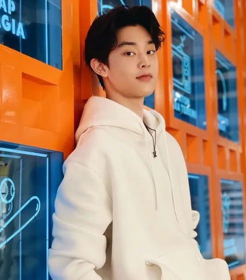 8 Potret Gabriel Prince, Penyanyi Indonesia yang Tolak Tawaran Gabung SM Entertainment 12