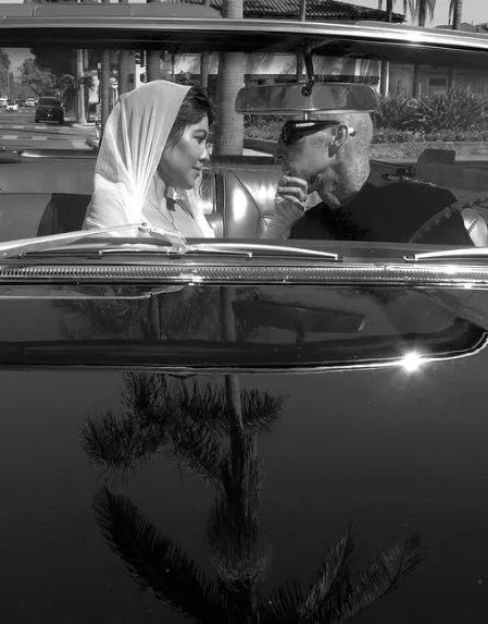 Detail Pernikahan Kourtney Kardashian dan Travis Barker. Digelar Tertutup dan Sederhana 6 Kourtney Kadarshian menikah