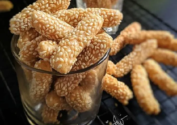 Cara Membuat Kue Keciput Lezat dan Super Renyah 2 kue keciput