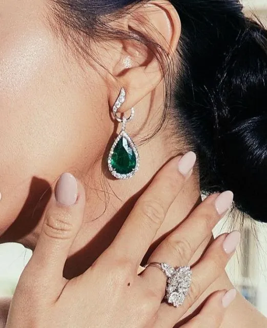 Detail Penampilan Raline Shah di Cannes Film Festival 2022 10