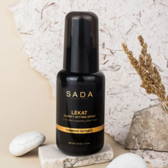 Rekomendasi Setting Spray yang Bisa Jaga Ketahanan Makeup Seharian 14 SADA Setting spray