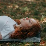 Cara Lambat Bebaskan Diri dari Overthinking Ala Kungkang