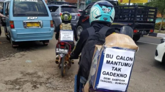 10 Aksi Kocak Mudik Lebaran 2022. Dari Curhat Sampai Bawa Hewan Peliharaan 15