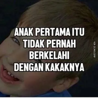 10 Meme Suka Duka Jadi Anak Pertama Harapan Keluarga, Banyak Sengsaranya! 13