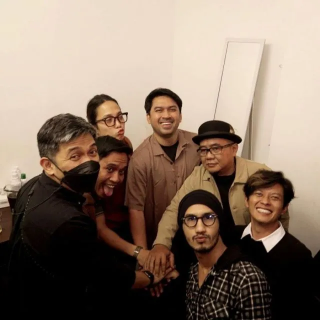 Dikta Putuskan Keluar dari Yovie and Nuno Setelah 15 Tahun Jadi Vokalis 4 Dikta bergabung sejak tahun 2007