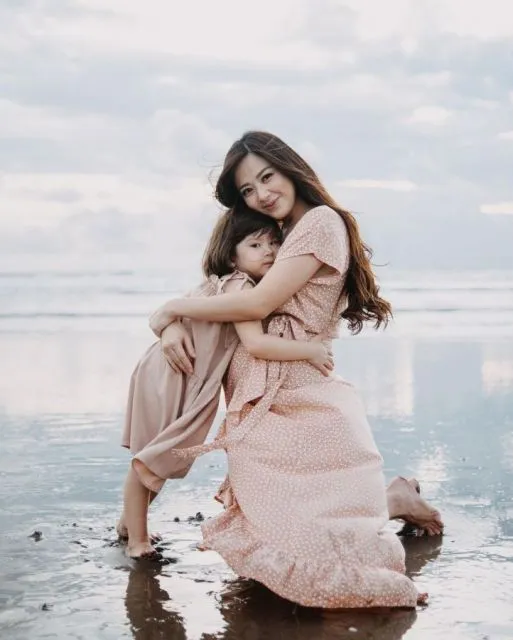 Samuel Zylgwyn Rahasiakan Nama Lengkap Putri Keduanya, Takut Ada yang Meniru 6