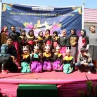 Penuh Haru, Penutupan KKN-T Ilmu Komunikasi Unesa Tahun 2022 Meninggalkan Kesan Mendalam Bagi Masyarakat Desa Purwodadi