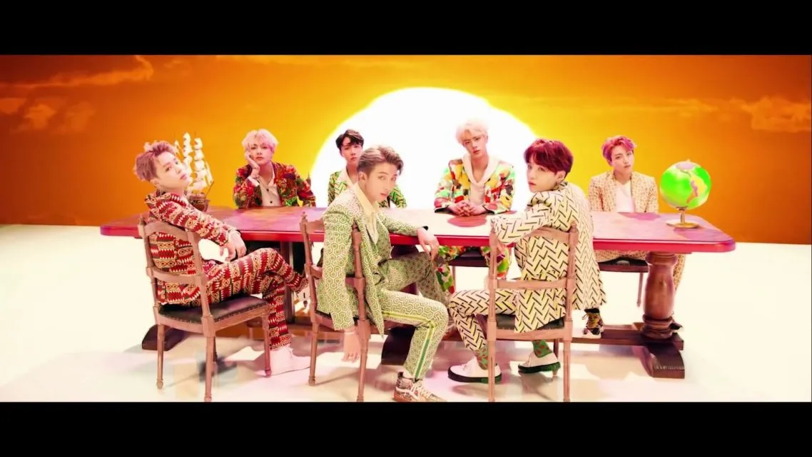 10 Lirik Lagu BTS yang Cocok Balikin Semangatmu Ketika Mengejar Impian. Bikin Percaya Diri! 14 IDOL