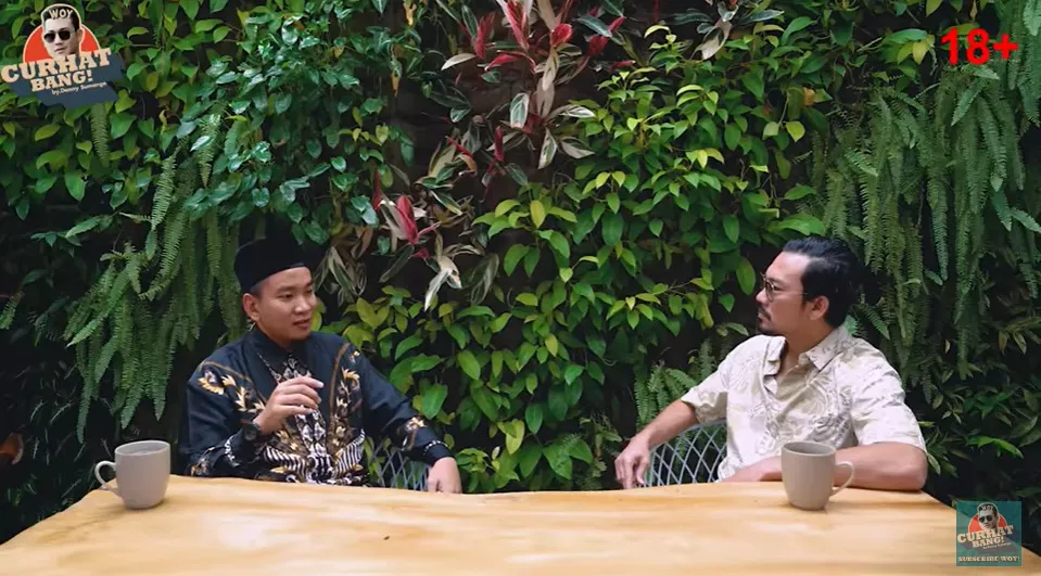 Denny Sumargo Jalani Rukiah dengan Ustadz, Imbas Podcast-nya Disebut Kutukan 4