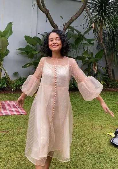Gaya Manis Mutiara Annisa, Putri Anies Baswedan yang Baru Saja Dilamar Sang Kekasih 13
