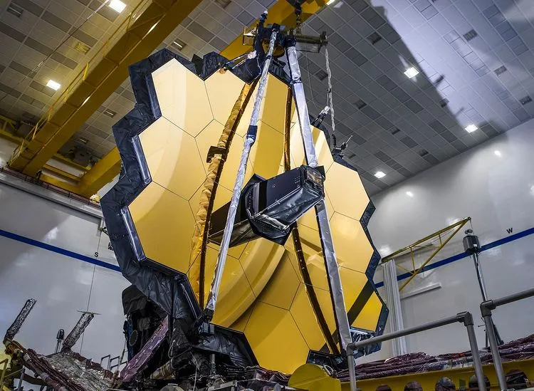 Nasa Rilis Foto Galaksi Terjauh Pertama dari Teleskop James Webb, Menakjubkan! 9 foto teleskop james webb