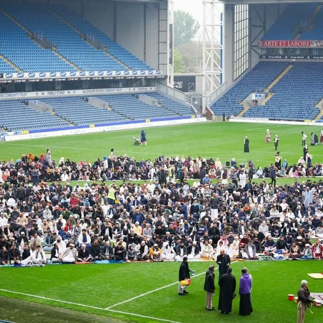 Blackburn Rovers Kembali Buka Markas Klub Ewood Park untuk Salat Idul Adha 4 idul adha di ewood park