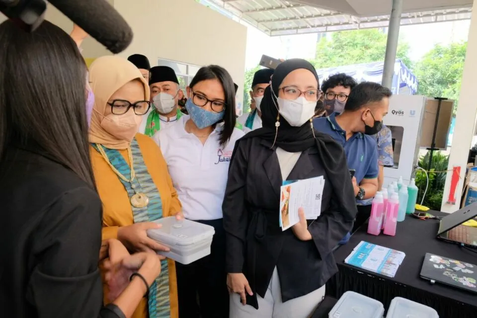 Gerakan Guna Ulang Jakarta Ajak Masyarakat Diet Plastik Sekali Pakai 3