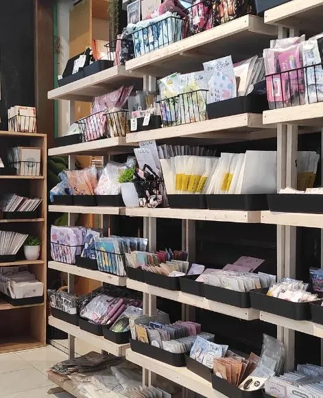 Rekomendasi Tempat Berburu Journaling Kit Lengkap, Awas Bikin Kalap! 7 toko penyedia journaling kit