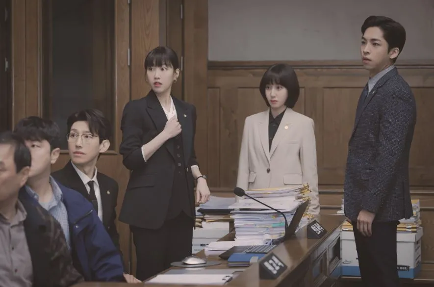 5 Alasan Wajib Nonton Drama Extraordinary Attorney Woo, yang Sedang Viral 9 alasan nonton drama Extraordinary Attorney Woo | Foto dari Imdb