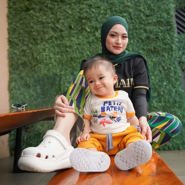 Nathalie Holscher dan Sule Resmi Bercerai, Dapat 2 Mobil Mewah dan 1 Rumah 4 Nathalie Holscher dan Sule cerai