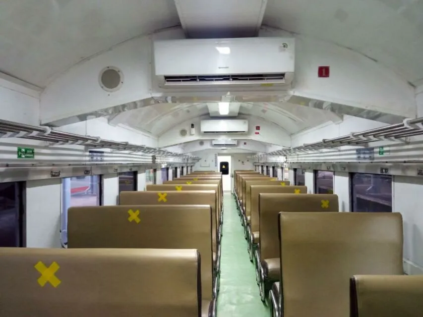 Serba-serbi Rasanya Naik Kereta Api Kelas Ekonomi. Murah tapi Pegal~ 5