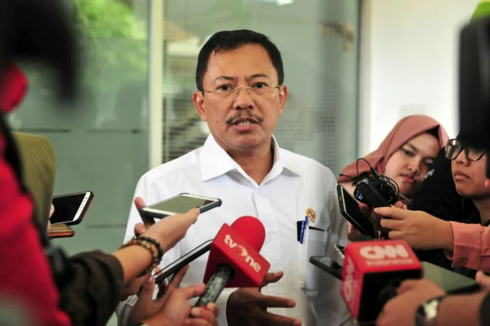Menolak Lupa Ucapan Konyol Pemerintah Berbagai Negara Saat Awal Corona Melanda. Jangan Terulang! 7