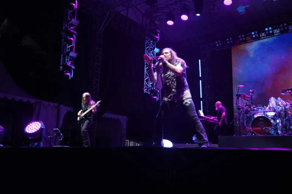 Dream Theater Gelar Konser di Solo, Jadi Obat Rindu Para Penikmat Musik Metal Tanah Air 7 Konser Dream Theater Solo 2022