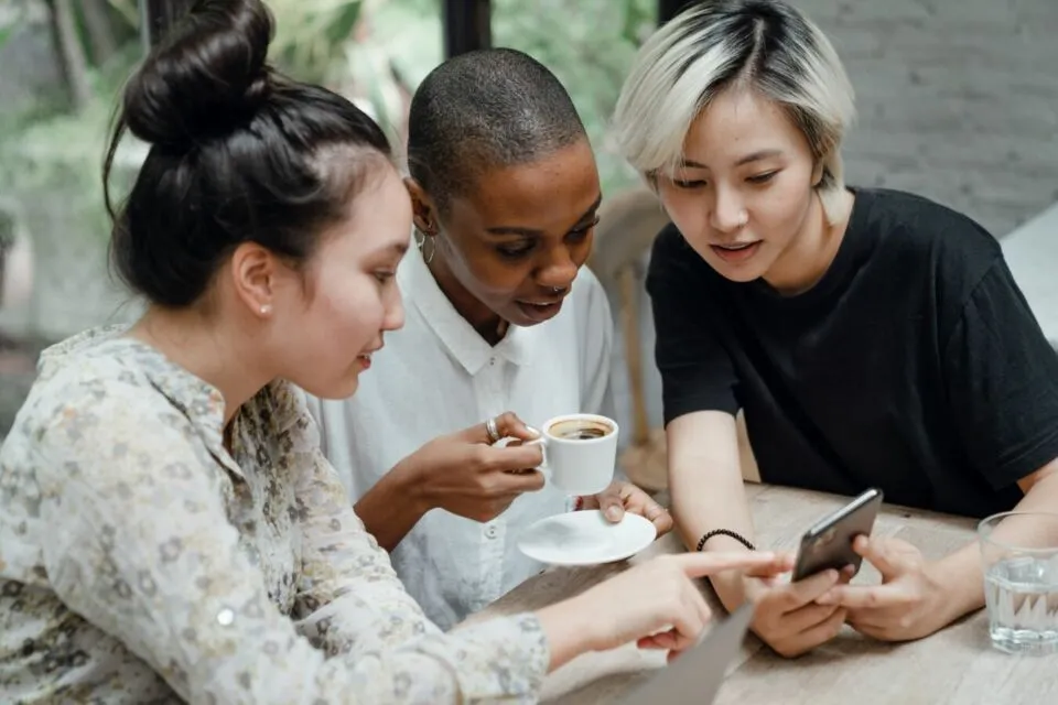 Derita Anak Introvert saat Tinggal di Kos Baru, Sulit Punya Teman Akrab Bikin Serba Salah 6