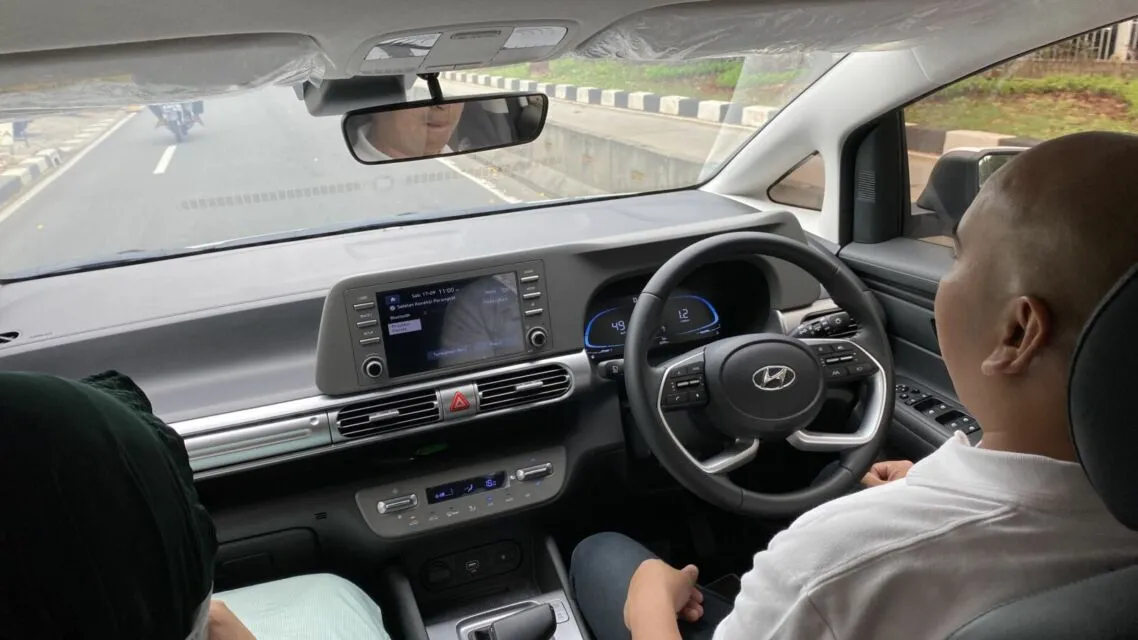 Mengulik Fitur Canggih dan Menjajal Hyundai STARGAZER Bareng Hipwee Creator Community 13