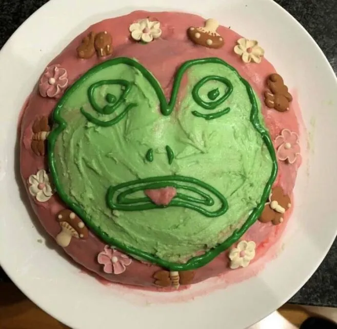12 Foto Kue Orang Jelek untuk Prank yang Bikin Ngakak 20 ugly cake prank