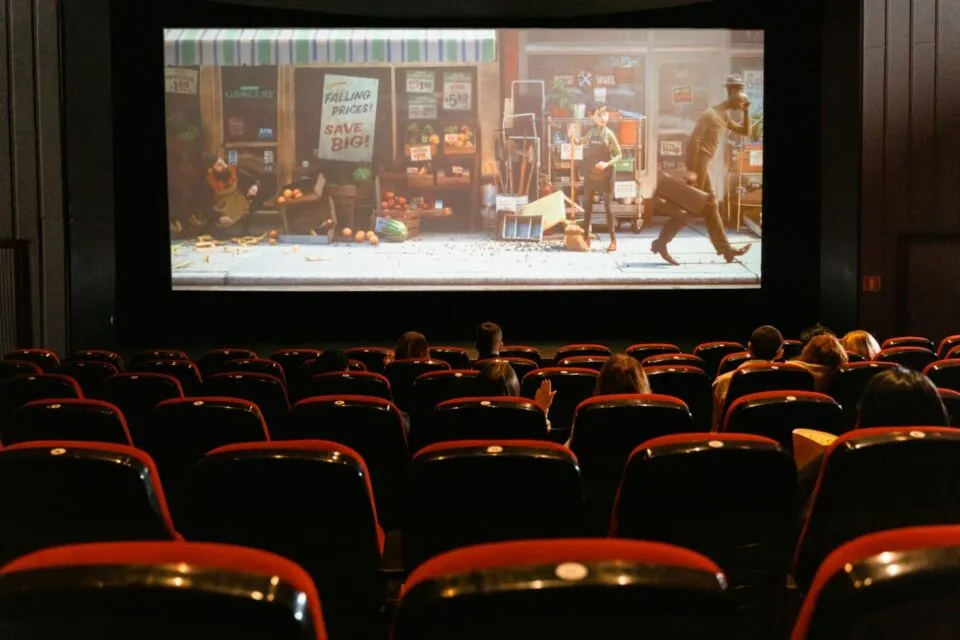 Memilih Kursi Bioskop dari Tingkat Kenyamanan, Definisi Terdepan Bukanlah yang Terbaik~ 10 Memilih kursi bioskop