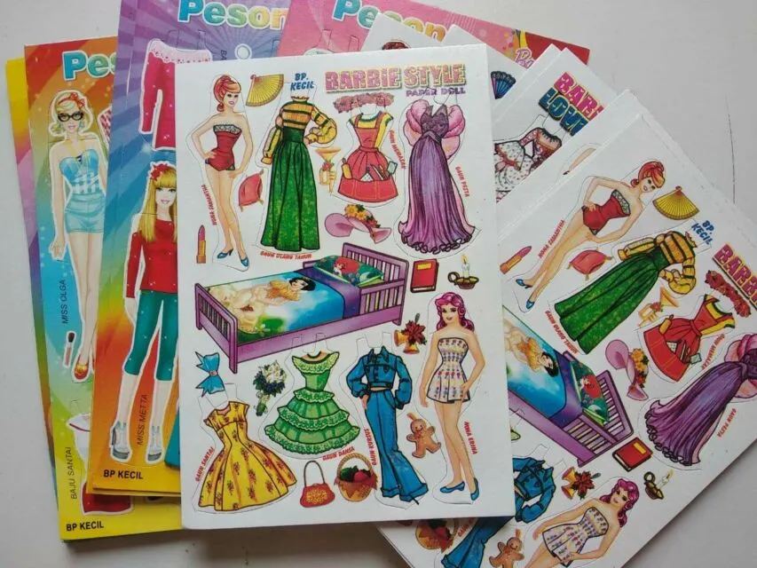 Budaya OOTD Sudah Berkembang Sejak Dulu, Semua Berawal dari Mainan ini 2