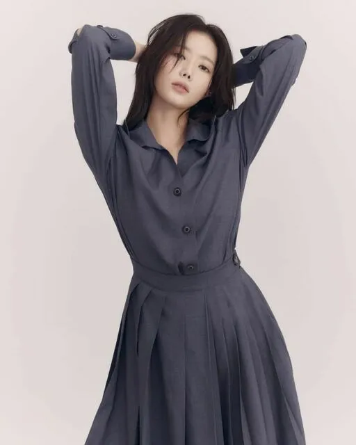 Jadi Lawan Main di Drakor Baru, Im Soo Hyang Tulis Surat Menyentuh untuk Lee Jihan 2 Im Soo-hyung tulis surat untuk Lee Jihan