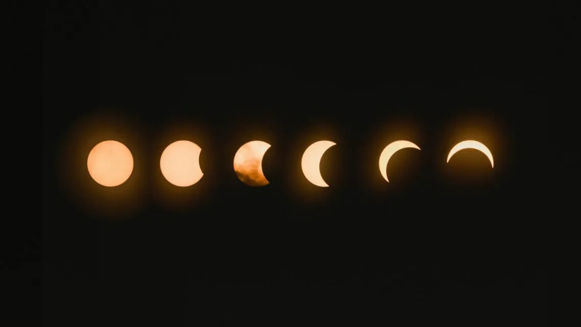 Siap-siap, Gerhana Bulan Total Bisa Disaksikan Seluruh Indonesia 8 November 2022 Nanti! 6