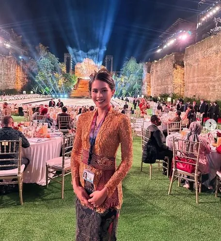 Potret 8 Artis Indonesia yang Turut Meriahkan KTT G20 Summit di Bali. Megah dan Meriah! 9 Maudy Ayunda dalam G20