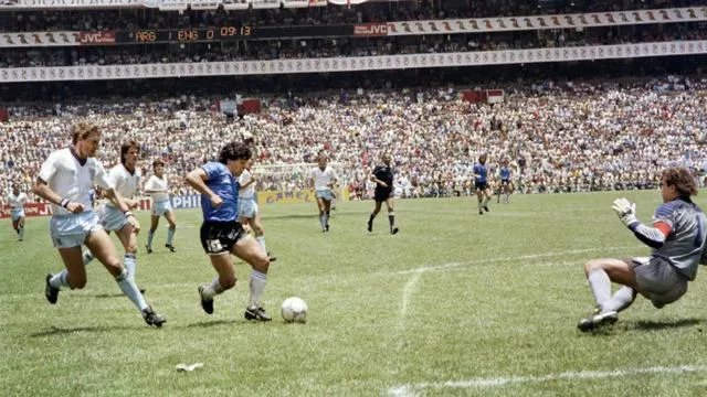 Sederet Momen Paling Kontroversial Dalam Sepanjang Sejarah Piala Dunia. Masih Ingat? 7