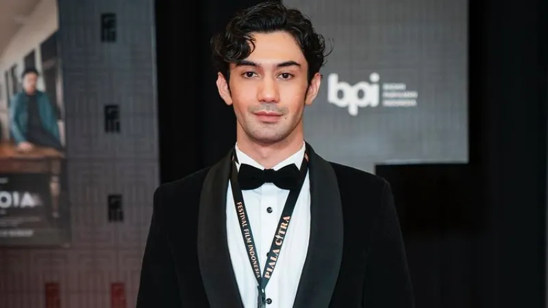 Reza Rahadian Ungkap Alasan Tak Main Medsos: Enggak Menemukan Apa Serunya 2 Reza Rahardian tak punya medsos
