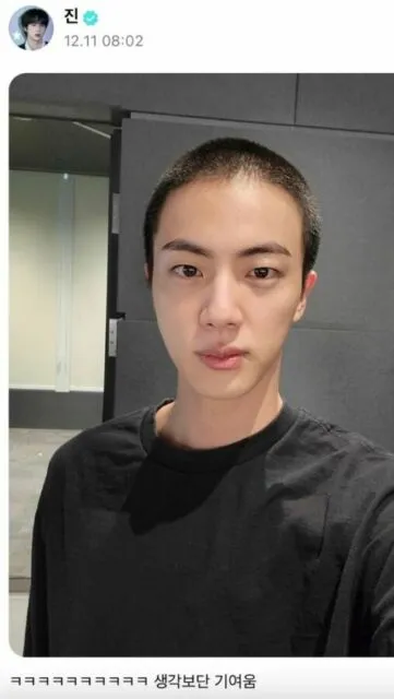 Jin Resmi Jalani Wamil, Tiba di Kamp Militer Diantar 6 Member BTS Lain 2 Jin bts wamil