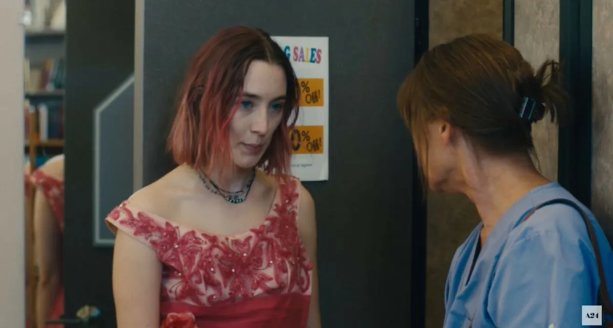 Nggak Cuma Home Alone, 9 Film ini Cocok untuk Menikmati Liburan Akhir Tahun 17 Lady Bird (2014)