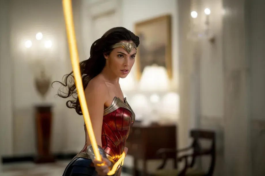 Wonder Woman 3 Dikabarkan Batal Diproduksi, James Gunn Minta Penggemar untuk Bersabar 3 Wonder Woman 3 disebut batal diproduksi