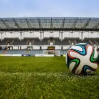 Pendidikan Atau Sepak Bola?
