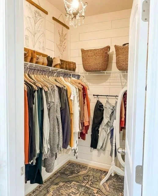 7 Tips Menjalani Hidup Minimalis ala Marie Kondo si Ratu Kerapihan 12
