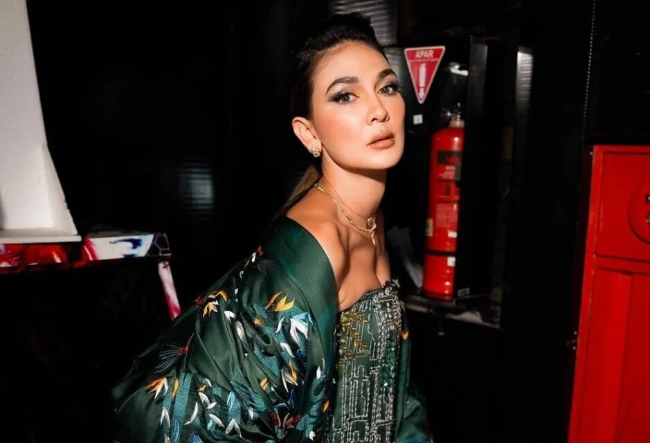 Selektif Saat Memberi Bantuan untuk Orang Lain, Luna Maya Ungkap Alasan Mulia di Baliknya 4 Luna Maya