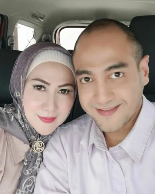 Resmi Ditetapkan Sebagai Tersangka, Ferry Irawan Tetap Bantah Lakukan KDRT ke Venna Melinda 3 Ferry Irawan bantah lakukan KDRT ke Venna Melinda