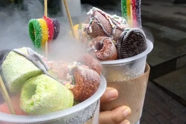Imbas Keracunan Chiki Ngebul, Kemenkes Larang Konsumsi Jajanan yang Pakai Nitrogen Cair 2 Kemenkes larang chiki ngebul