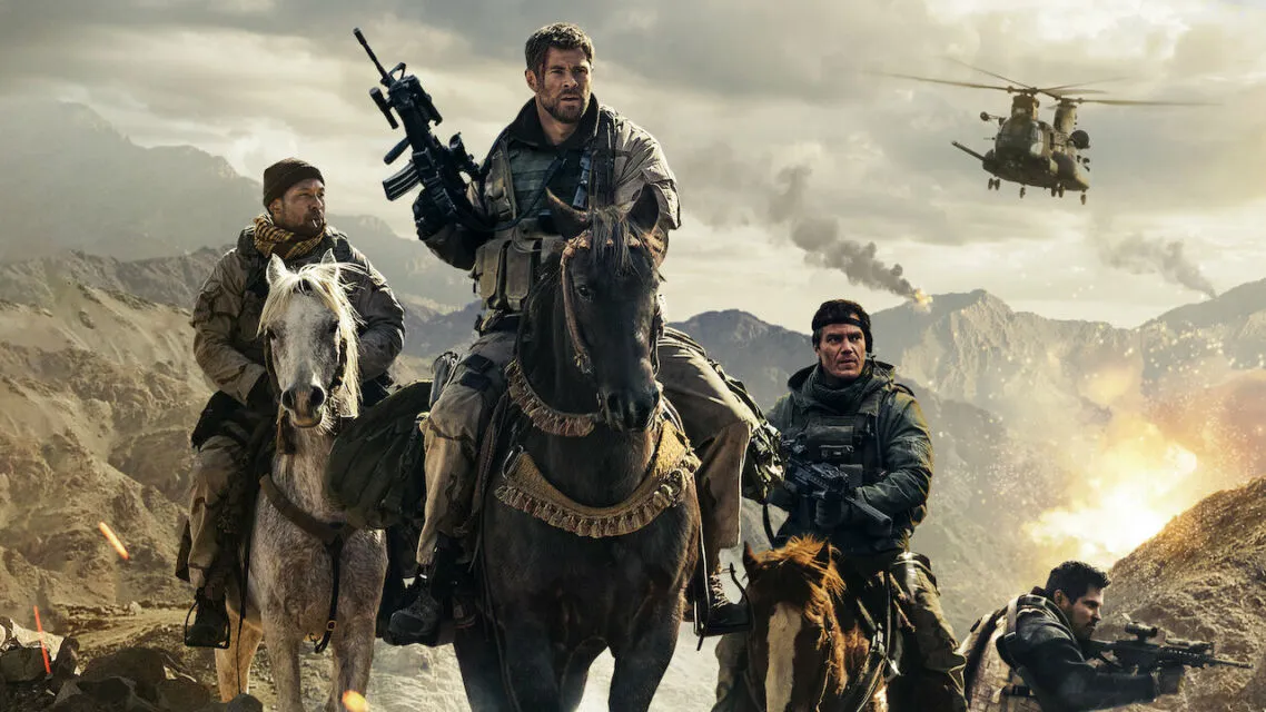 10 Film Perang yang Terinspirasi dari Kisah Nyata dan Peristiwa Bersejarah. Memacu Adrenalin! 18 12 Strong (2018)