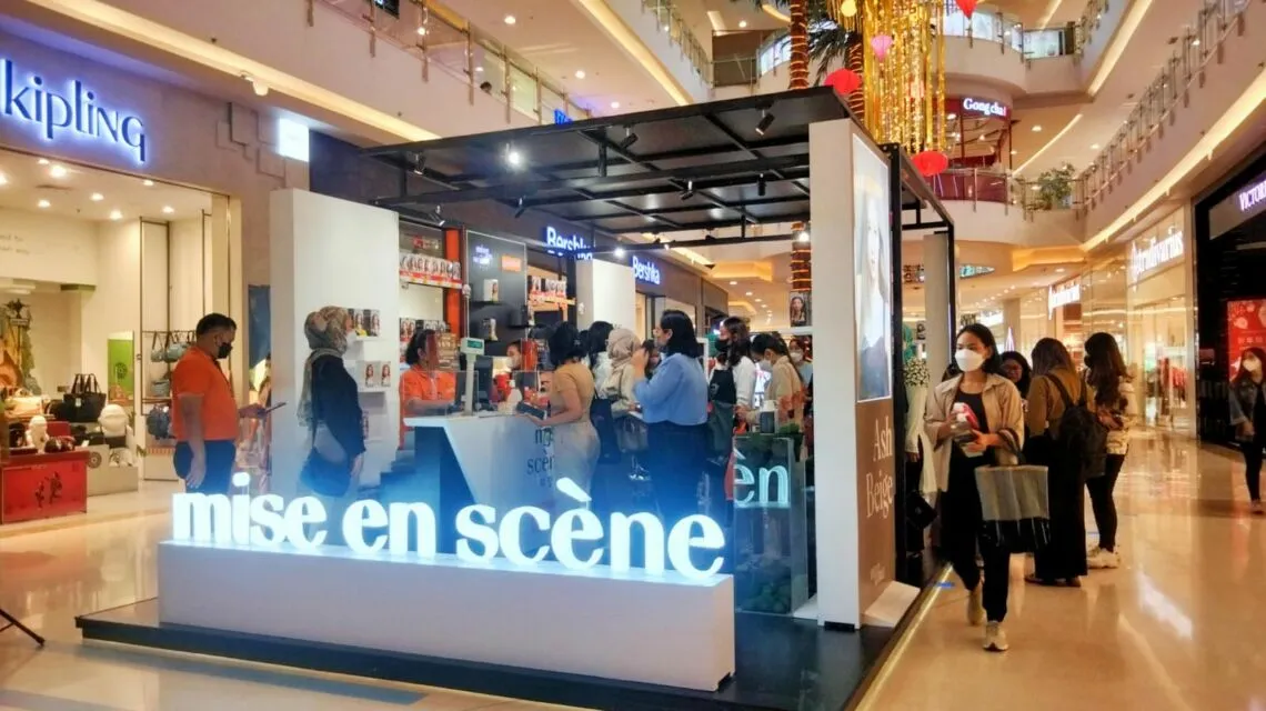 Mise en scène Luncurkan Produknya Secara Eksklusif di Guardian 6 Pop-up shop mise en scène di Central Park Mall