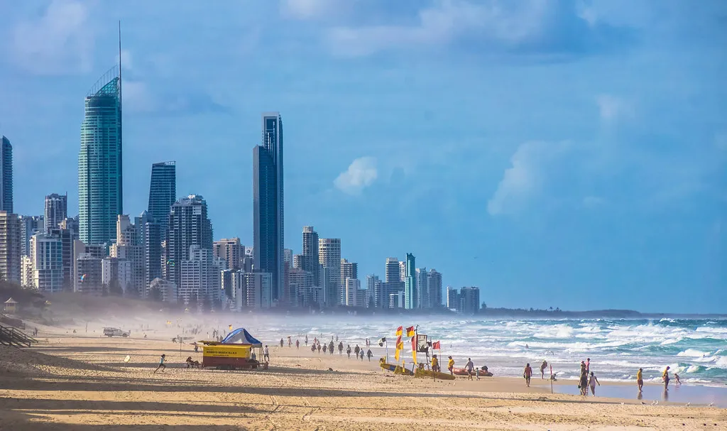 8 Kota Paling Ramah untuk Turis Tahun 2023, Ada dari Indonesia Nggak? 16 Gold Coast, Australia