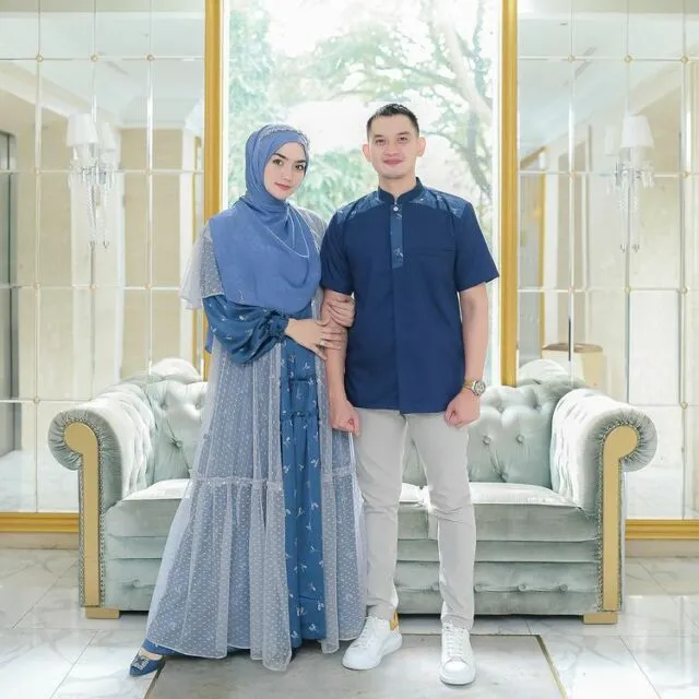 12 Inspirasi Busana untuk Nikah di KUA, Nggak Melulu Pakai Kebaya dan Jas! 22 ide busana nikah di KUA