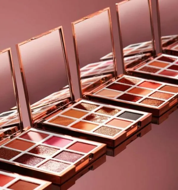 Rekomendasi Pallete Eyeshadow Lokal di Bawah 100 Ribu yang Pigmented 7 Esqa