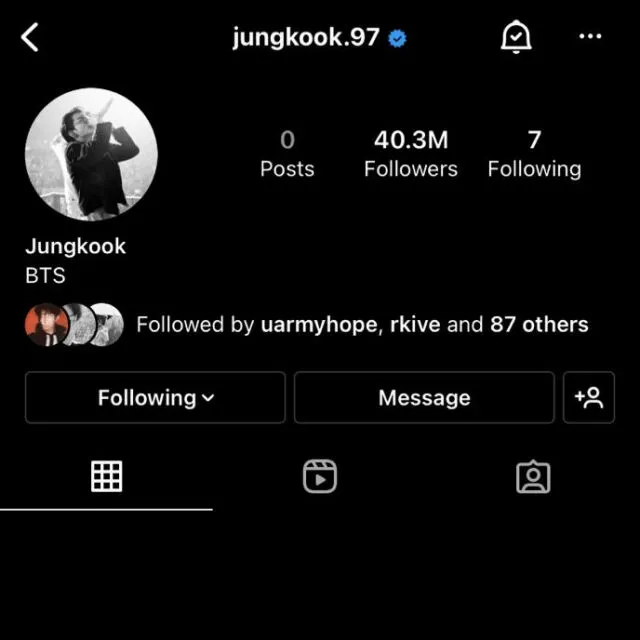 Jungkook BTS Hapus Instagram Pribadinya, Pastikan Kalau Akunnya Nggak Diretas 4 Jungkook hapus foto di instagram